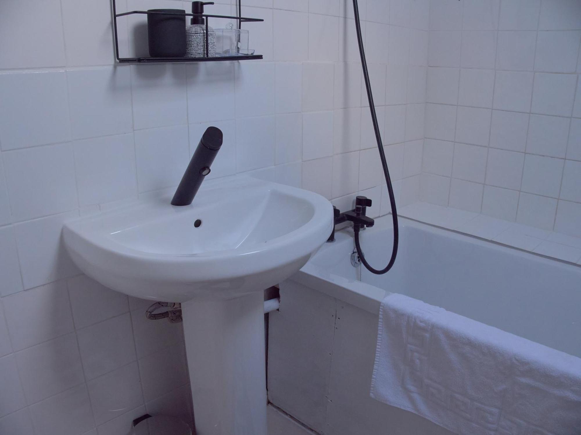 Vry Nice Place London Ngoại thất bức ảnh